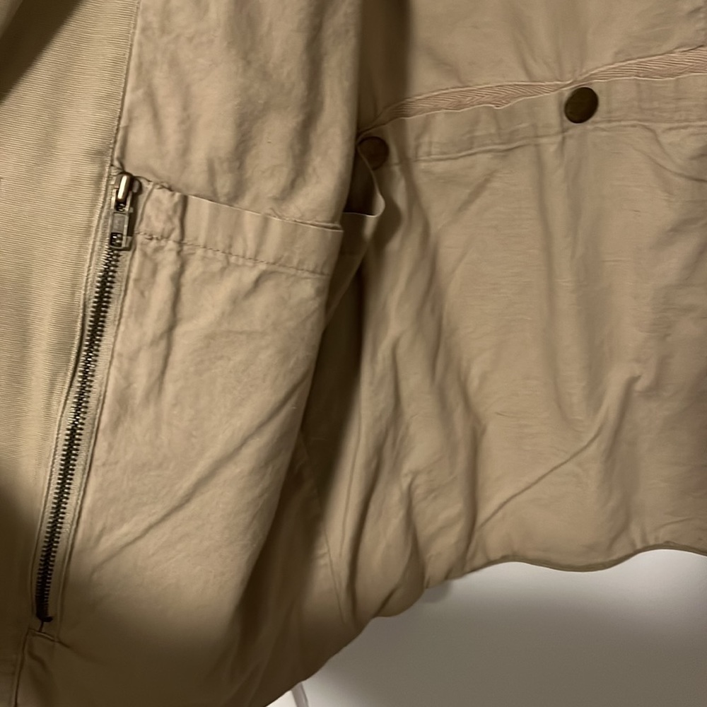 Jacket - Picture 6 of 6